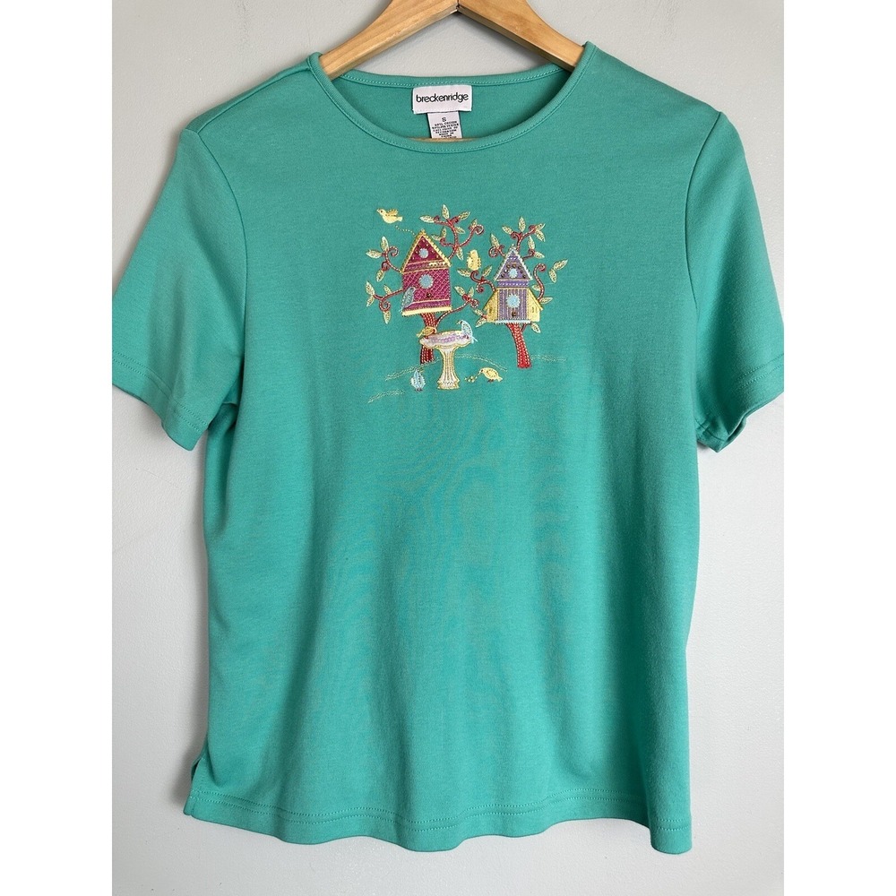Breckenridge Short Sleeve Birdhouse Spring Embroidered Tee T-Shirt Women's Small